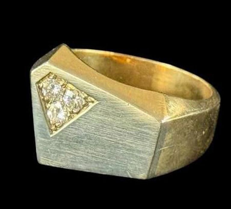 14k Gold Diamond Ring