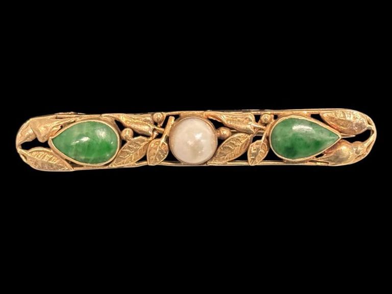 14k Gold Jade and Pearl Brooch