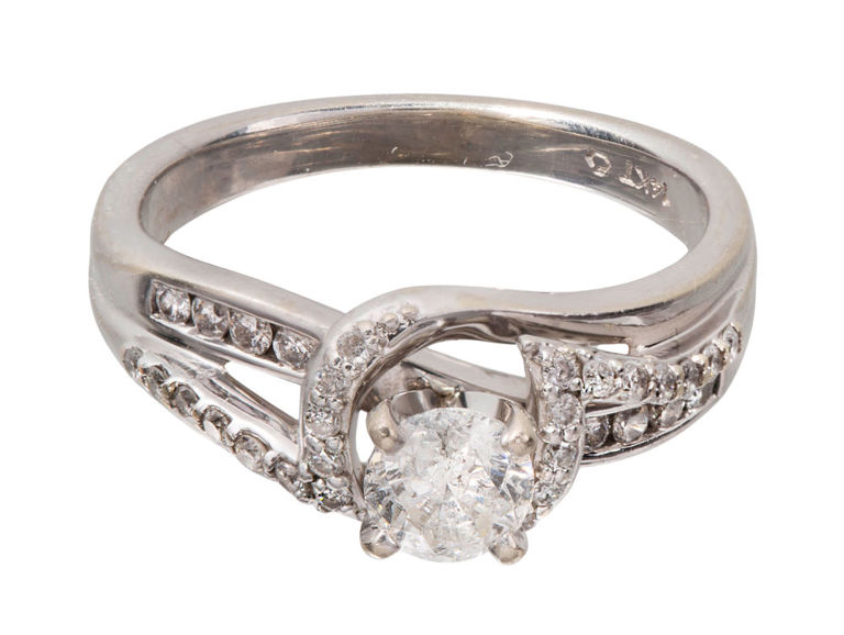 14k Gold Diamond Ring