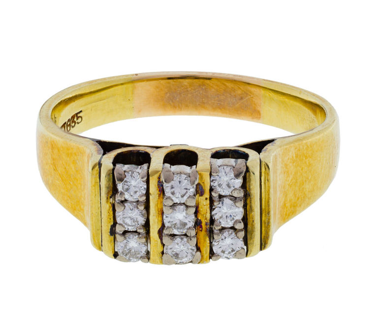 18k Gold Diamond Ring