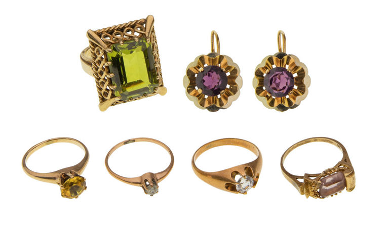 Gold Glass and Topaz Jewelry Assortment
