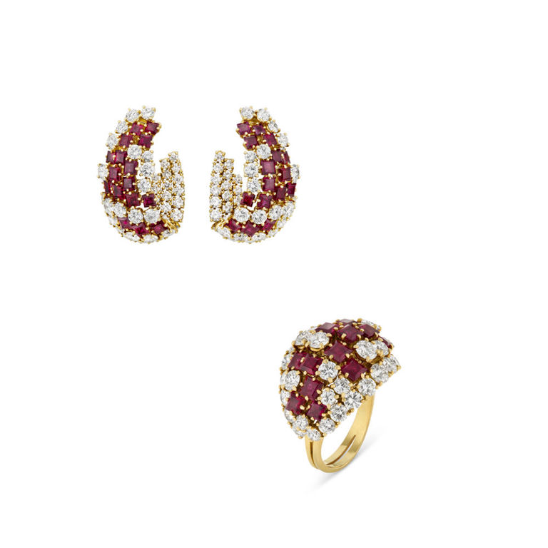 18k Yellow Gold Ruby and Diamond Jewelry Set