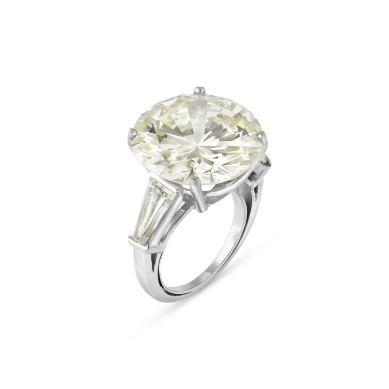 Platinum Diamond Ring