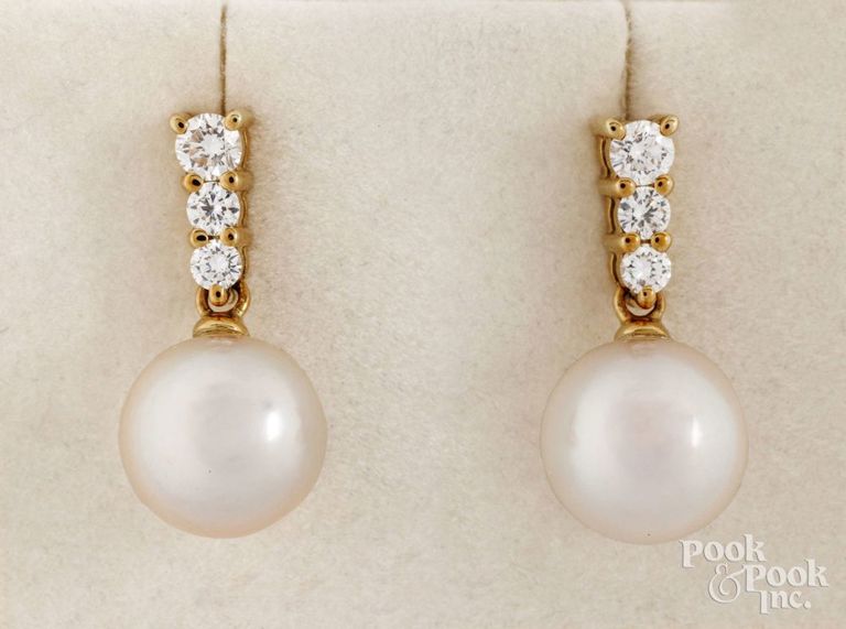 18k Yellow Gold Pearl and Diamond Drop Earrings