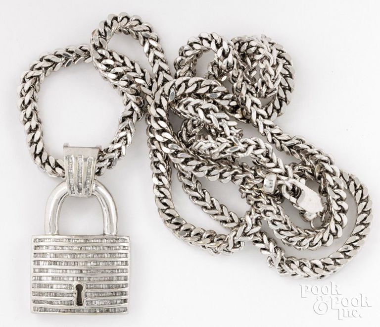 10k White Gold Diamond Padlock Pendant Necklace