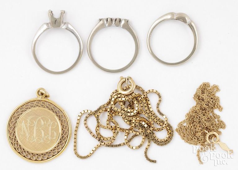 14k Gold Jewelry and 8k Yellow Gold Necklace