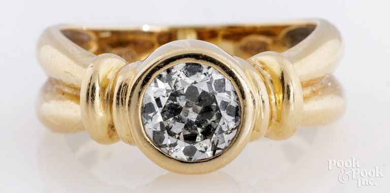 14k Yellow Gold Diamond Solitaire Ring