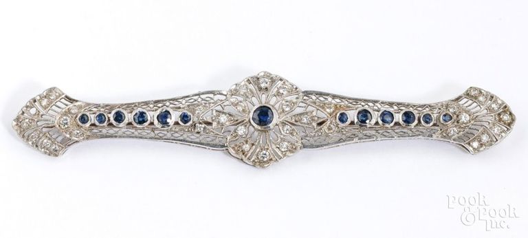 18k White Gold Diamond and Sapphire Bar Brooch