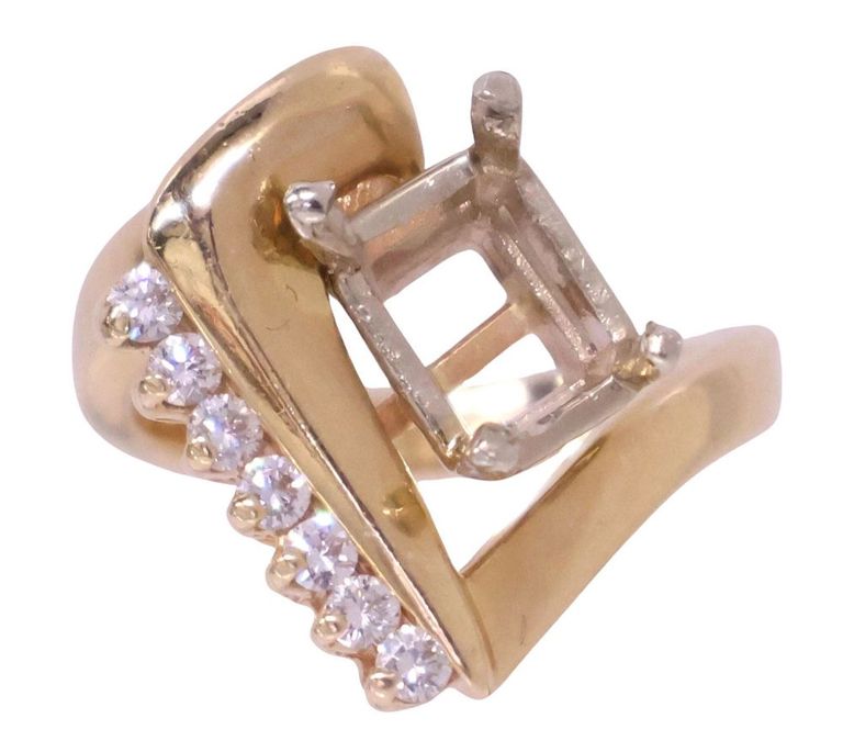 14k Gold Diamond Ring