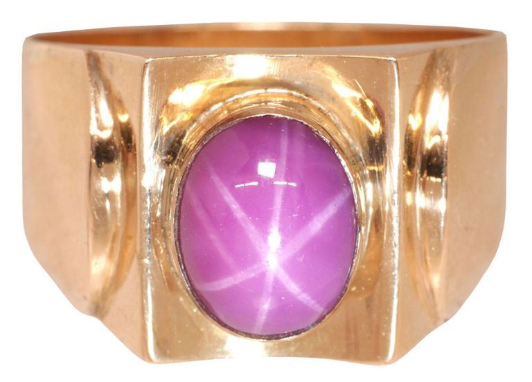 18k Gold Star Ruby Ring