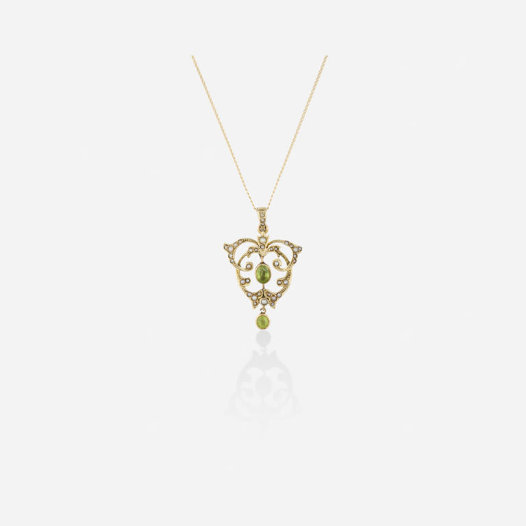 Gold Peridot and Pearl Pendant Necklace