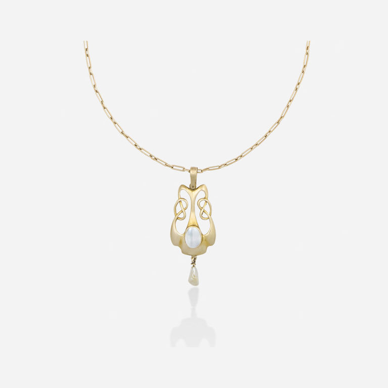 Celtic Gold Pearl Necklace