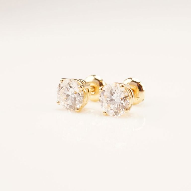 14k Yellow Gold Synthetic Diamond Stud Earrings