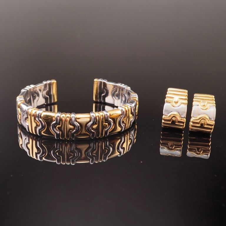 18k Two-Tone Gold Cuff Bracelet and Earrings