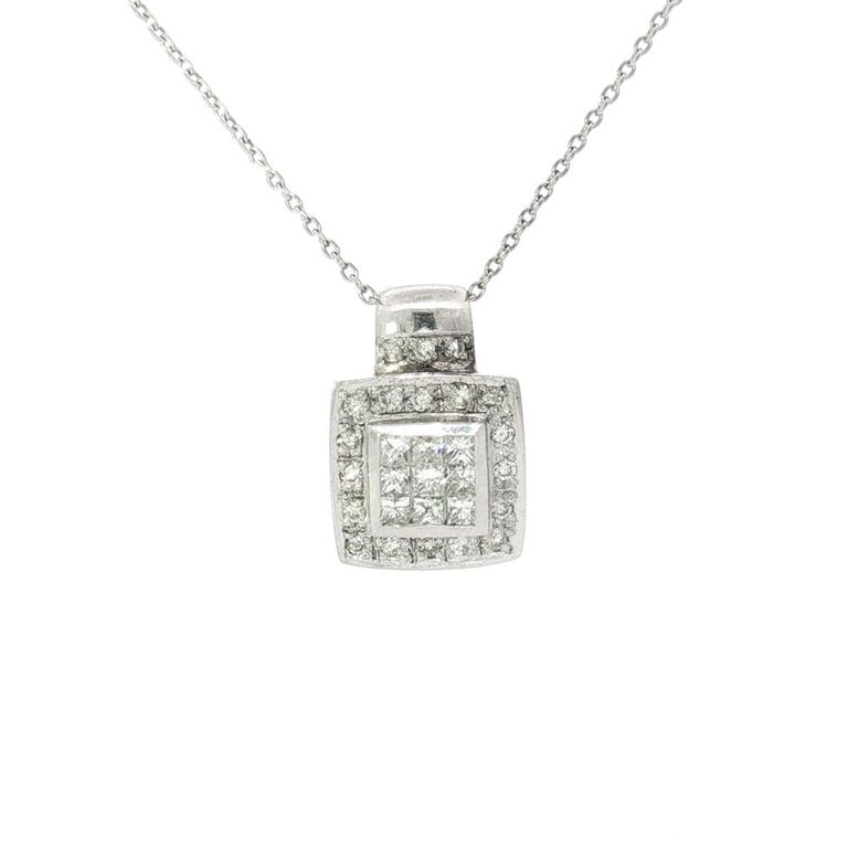 14k White Gold Diamond Pendant Necklace