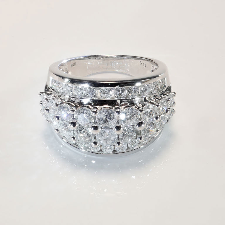 14k White Gold Diamond Dome Ring