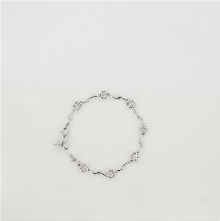 14k White Gold Diamond Cluster Bracelet