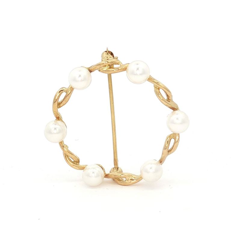 18k Yellow Gold Pearl Brooch
