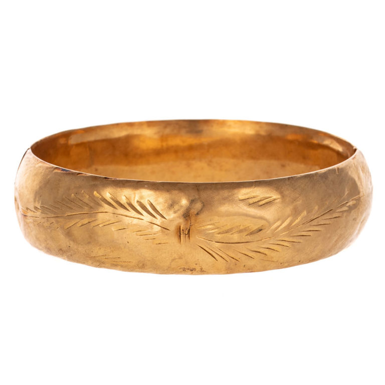 14k Yellow Gold Bangle Bracelet