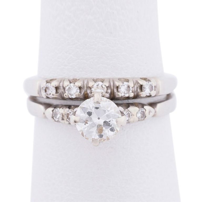 14k White Gold Diamond Wedding Ring