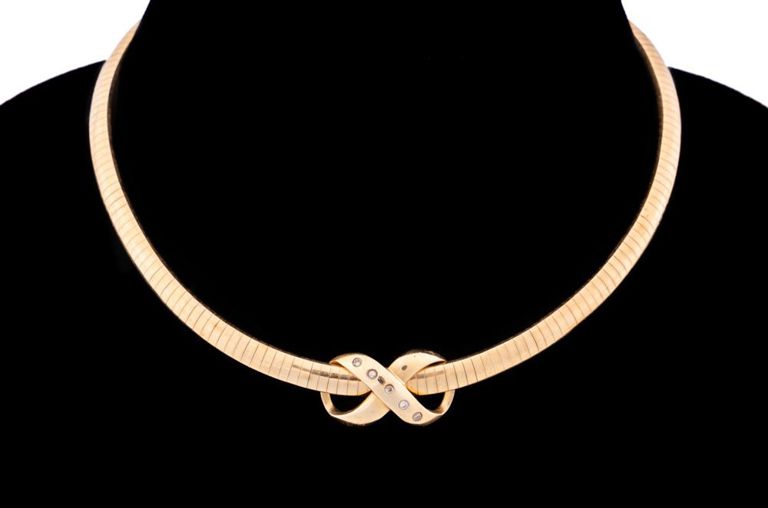 14k Yellow Gold Diamond Infinity Pendant Necklace