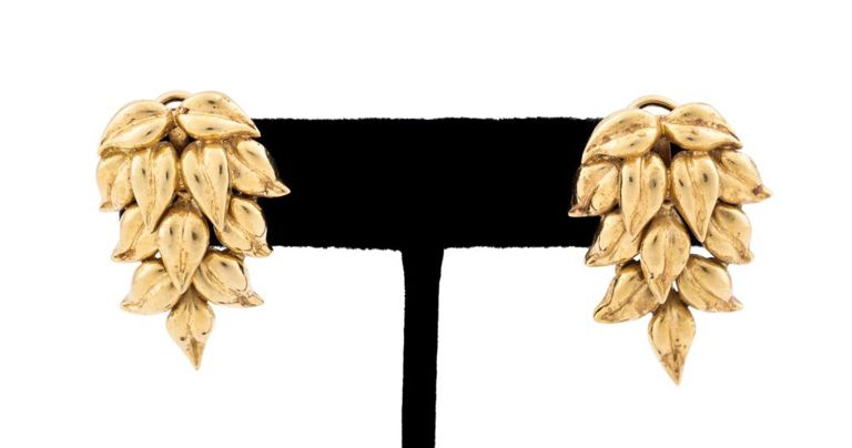 18k Yellow Gold Leaf Cluster Earrings