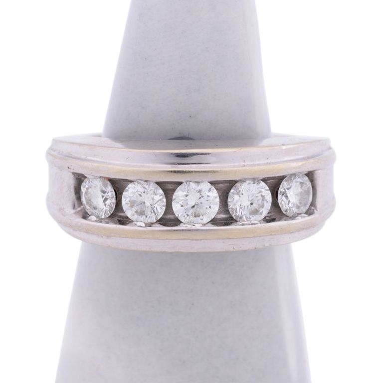 14k White Gold Diamond Ring