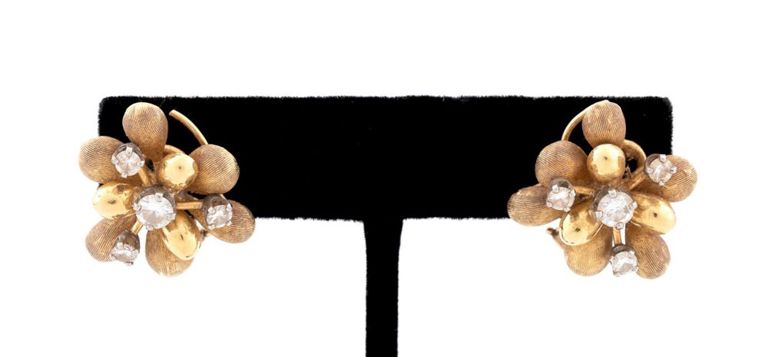 18k Yellow Gold Diamond Floral Earrings