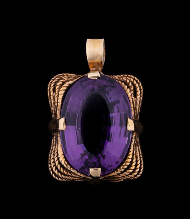 14k Yellow Gold Amethyst Pendant