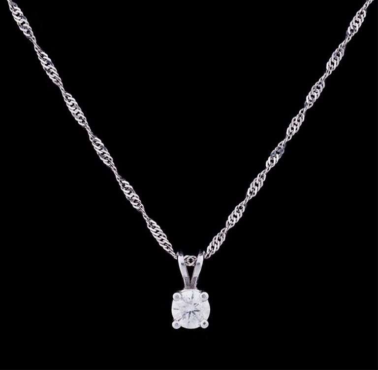 14k White Gold Diamond Solitaire Pendant Necklace