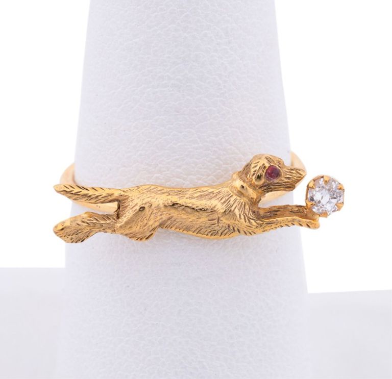 9k Yellow Gold Diamond Dog Ring