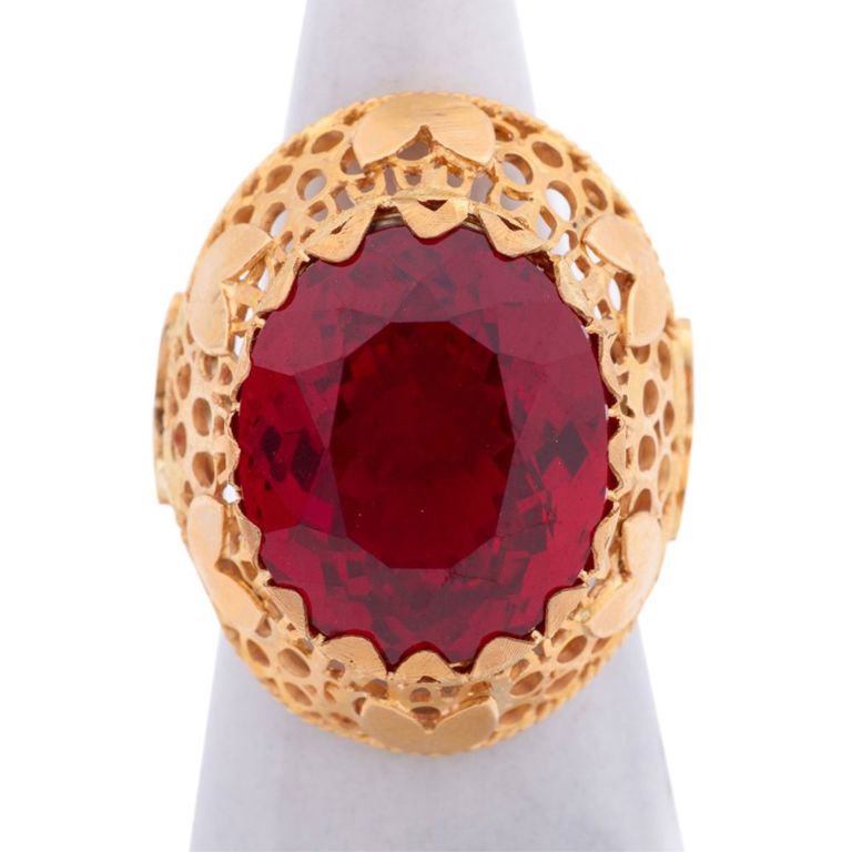 18k Yellow Gold Ruby Cocktail Ring