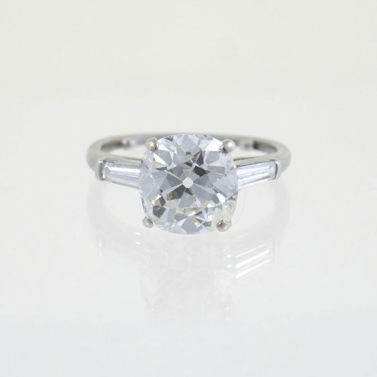 Platinum Diamond Ring