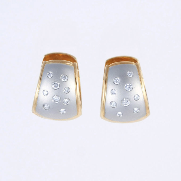 Pair of 18k Gold Diamond Earrings
