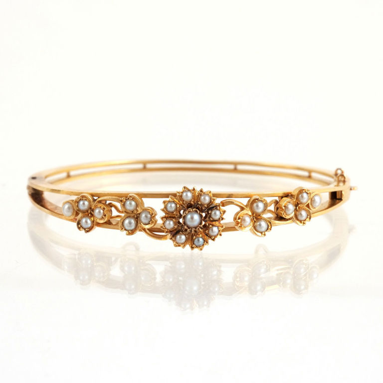 18k Gold and Pearl Bracelet