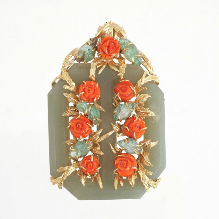 18k Gold Jade and Coral Pendant