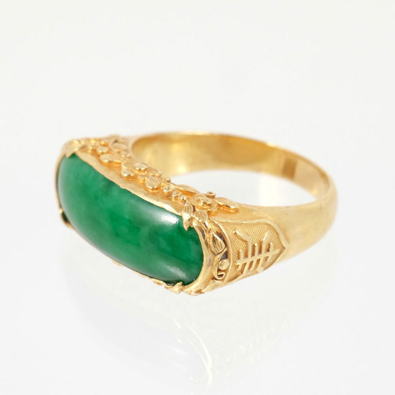 22k Gold Jade Ring