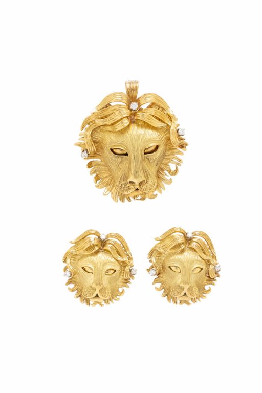 18k Yellow Gold Diamond Lion Head Jewelry Set