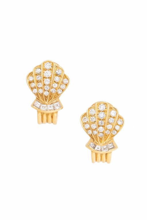 18k Yellow Gold Diamond Shell Earrings
