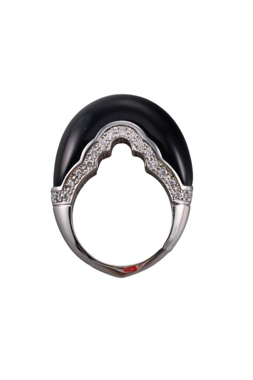 18k Gold Diamond and Onyx Ring