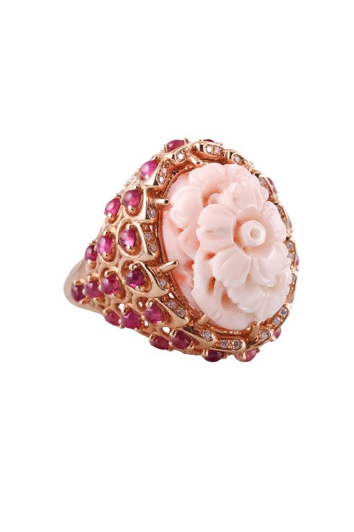 18k Gold Coral and Diamond Ring