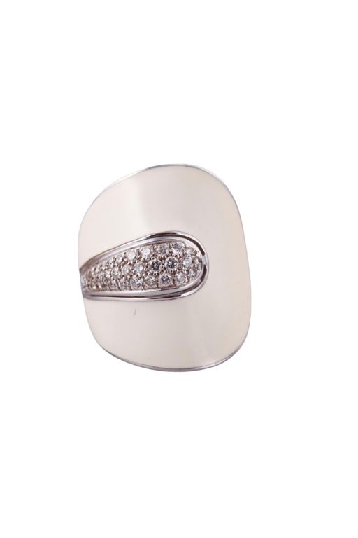 18k Gold Diamond Ring