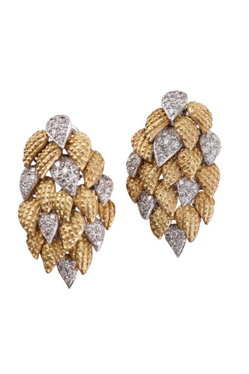 18k Gold Diamond Earrings