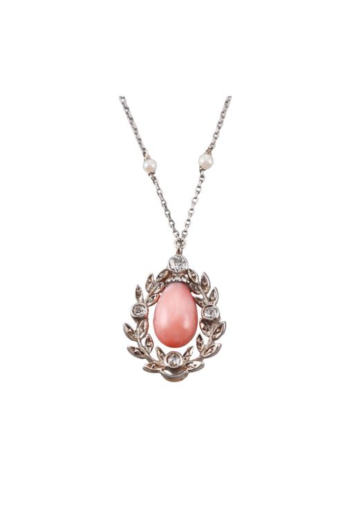 Platinum Pearl and Diamond Pendant Necklace