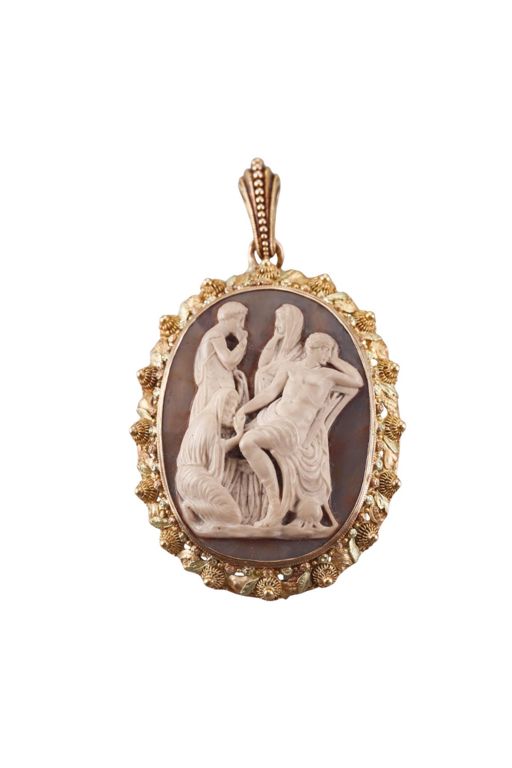 14k Gold Agate and Lava Pendant