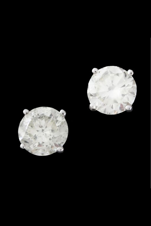 14k White Gold Diamond Stud Earrings