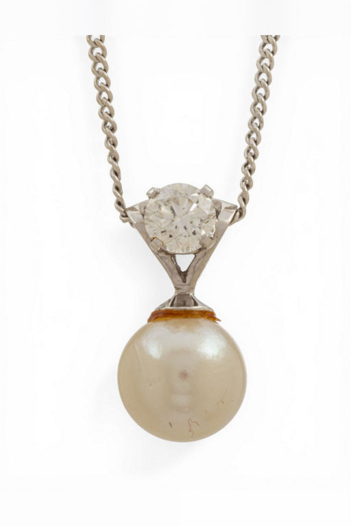 14k Gold Pearl and Diamond Pendant Necklace