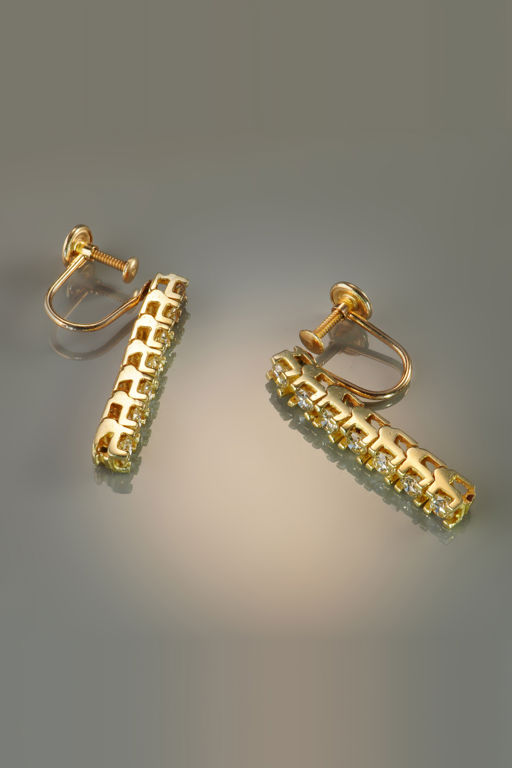 14k Yellow Gold Diamond Drop Earrings