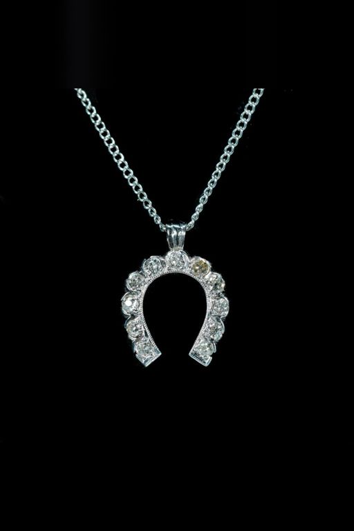 14k White Gold Diamond Pendant Necklace