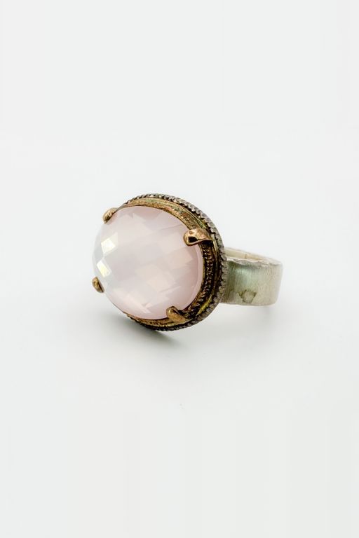 14k Gold Rose Quartz Ring